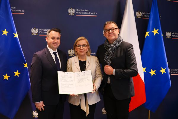 Wodociągi Białostockie podpisały umowę na „Wirtualną Elektrownię OZE” – nowy krok w transformacji energetycznej Białegostoku